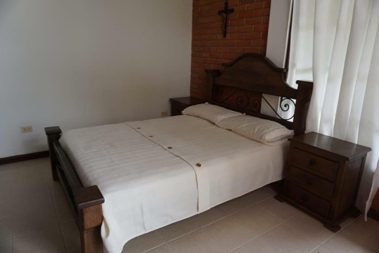Hostal Suna Vito Puerto Asís Exterior foto
